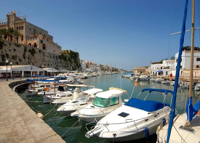 Urano By קאלאן בוש