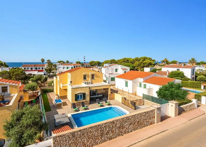 Urano By קאלאן בוש